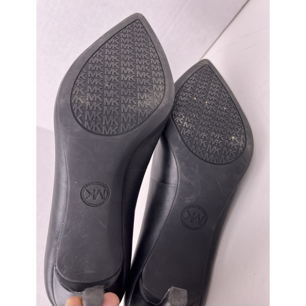Michael Kors Black Leather Pointed Toe Heels 7.5M Classic Pumps Stiletto Career - Picture 8 of 9